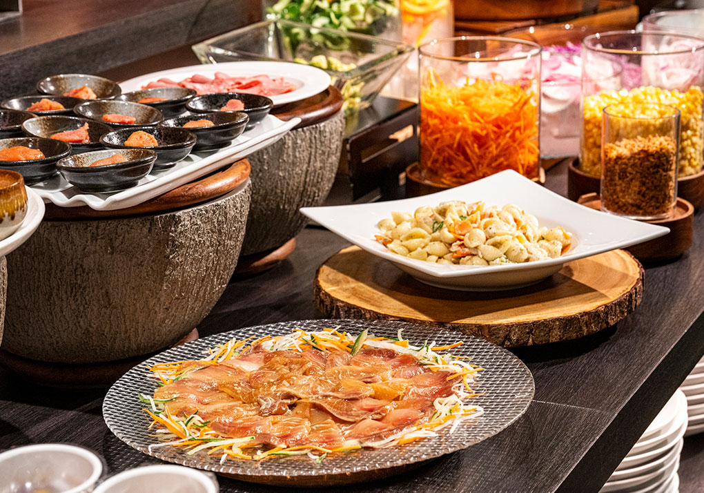 朝食 7:00 - 11:00